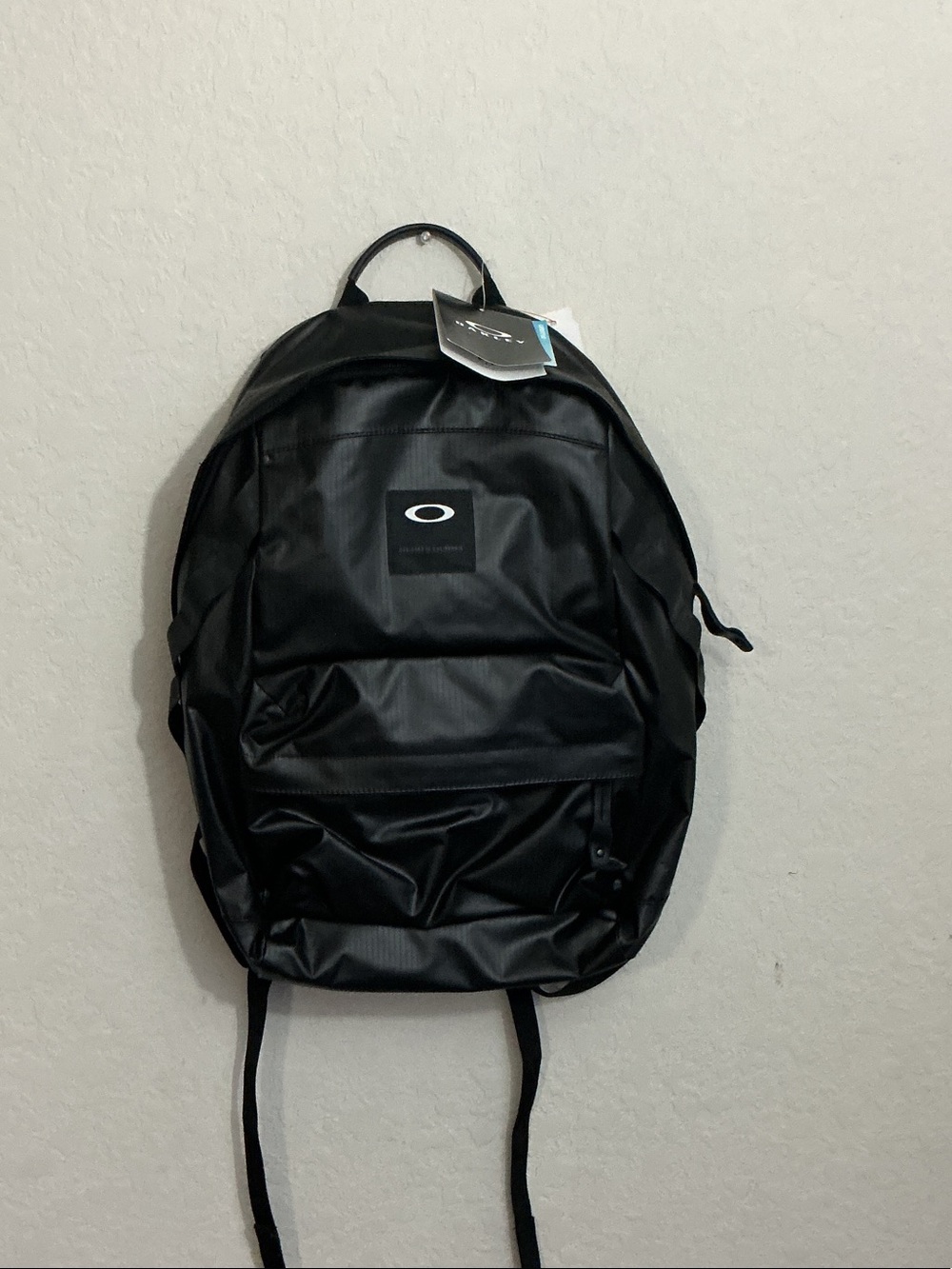 🎒 Oakley Holbrook 20L LX Backpack Black NWT 🎒